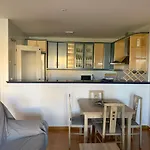 Apartamento Primera Linea De Playa Con Piscina.